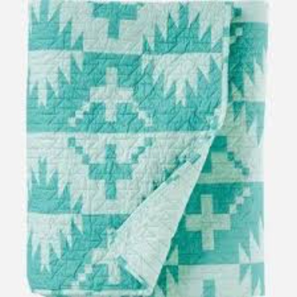 Pendleton Other - Pendleton Spider Rock Quilt Set w/Two Shams NEW